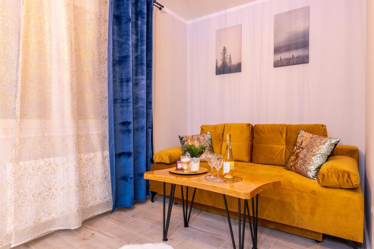Apartament Kasztelan Apartment Устшики Долне Екстериор снимка