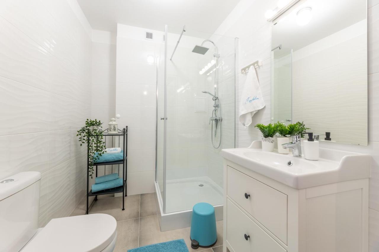 Apartament Kasztelan Apartment Устшики Долне Екстериор снимка