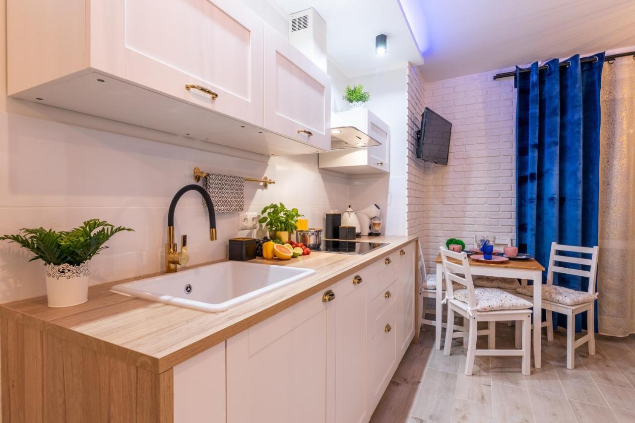 Apartament Kasztelan Apartment Устшики Долне Екстериор снимка